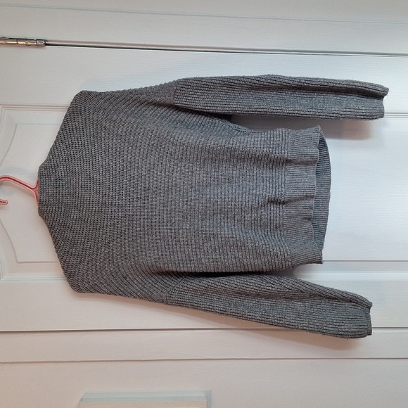 Knit sweater - Picture 3 of 4